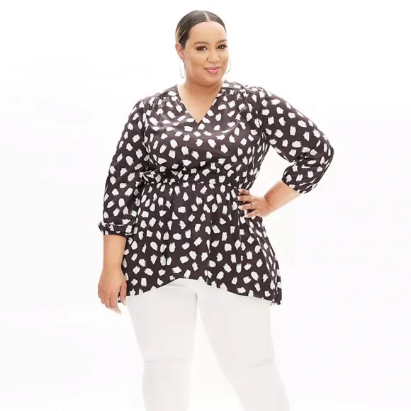 Lane Bryant Tops Lane Bryant Beautiful Curve X Black White Top